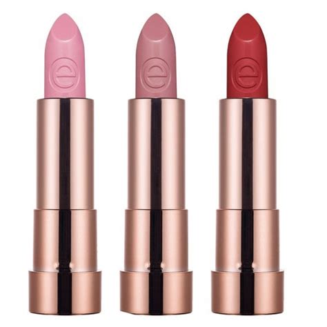 lipstick that plumps with collagen.